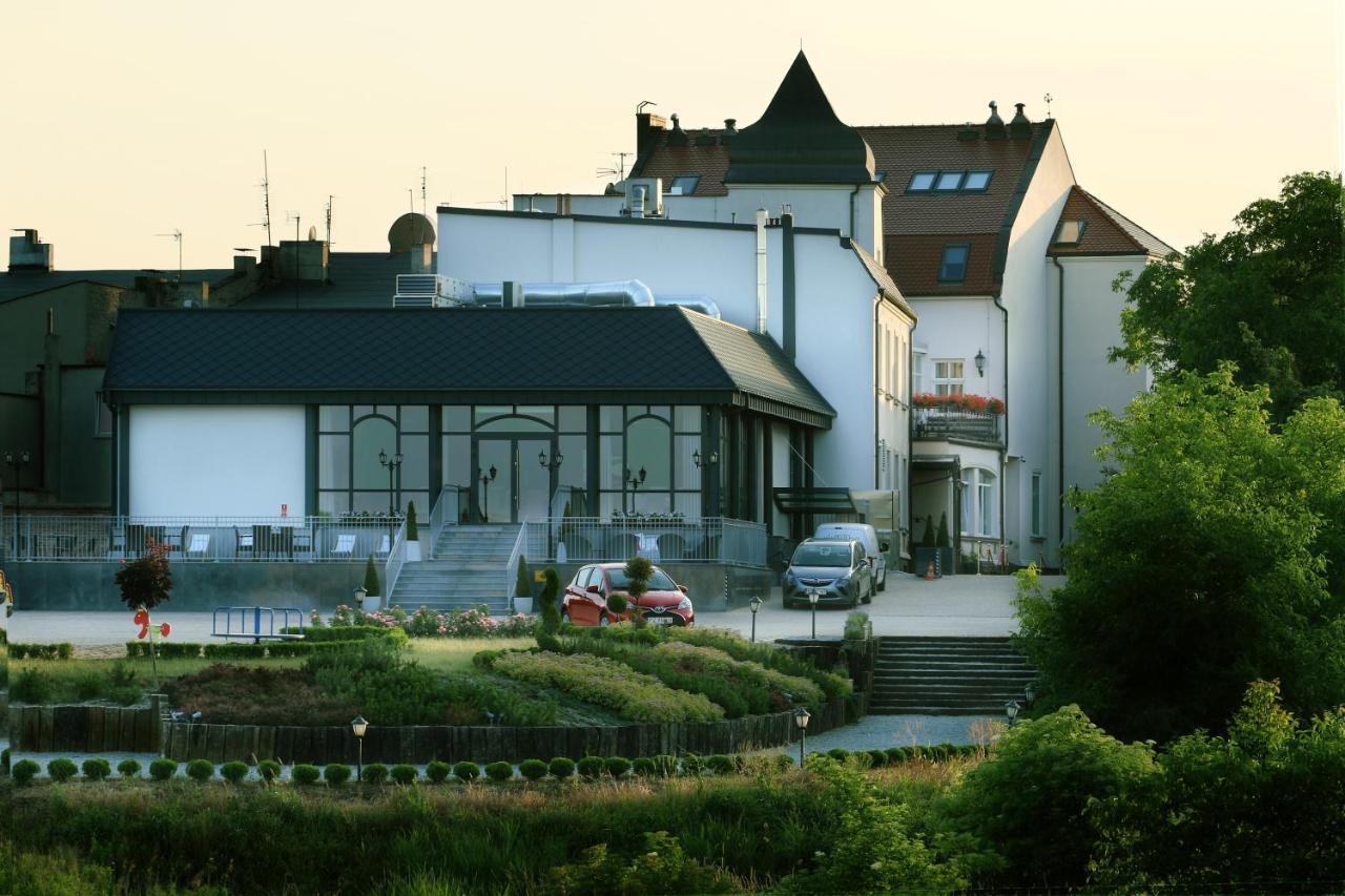 Hotel Ulubiony Kostrzyn Eksteriør bilde