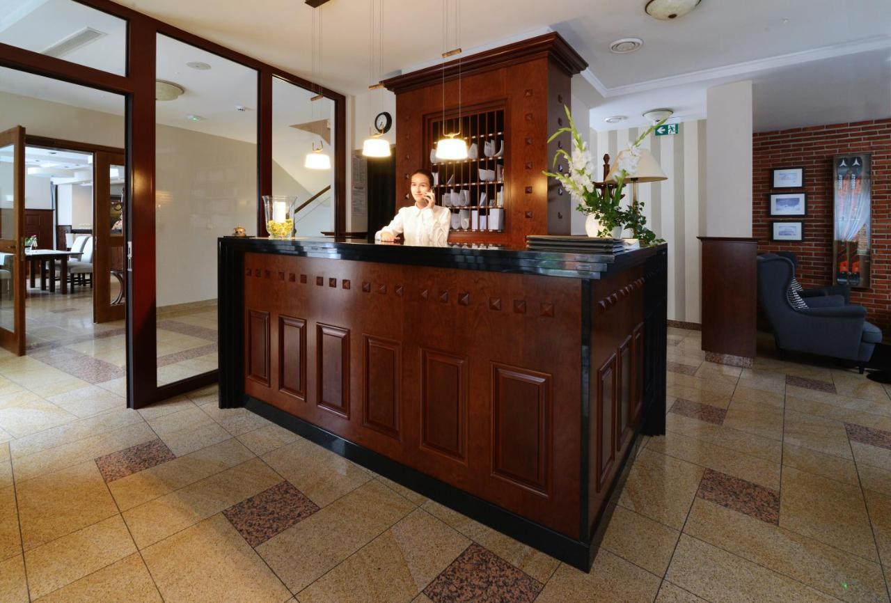 Hotel Ulubiony Kostrzyn Eksteriør bilde