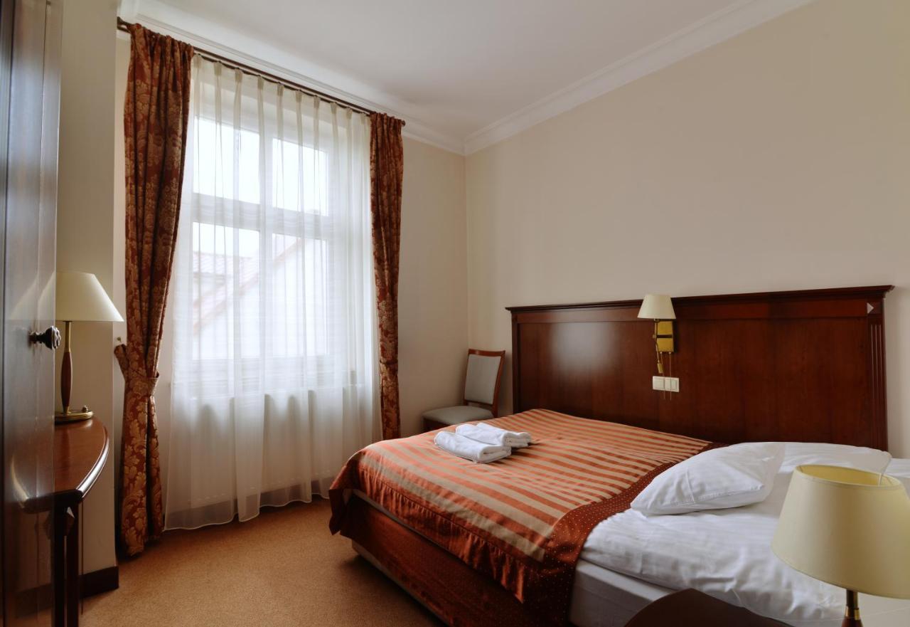 Hotel Ulubiony Kostrzyn Eksteriør bilde