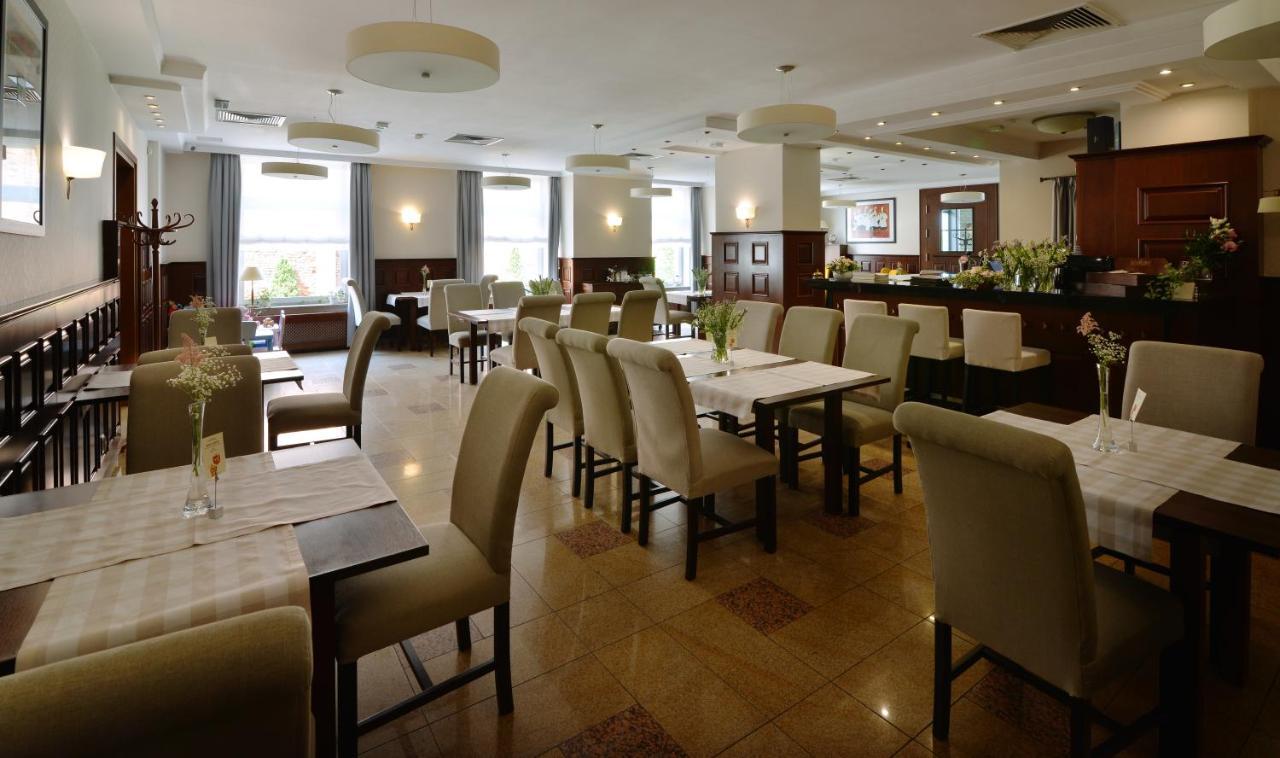 Hotel Ulubiony Kostrzyn Eksteriør bilde