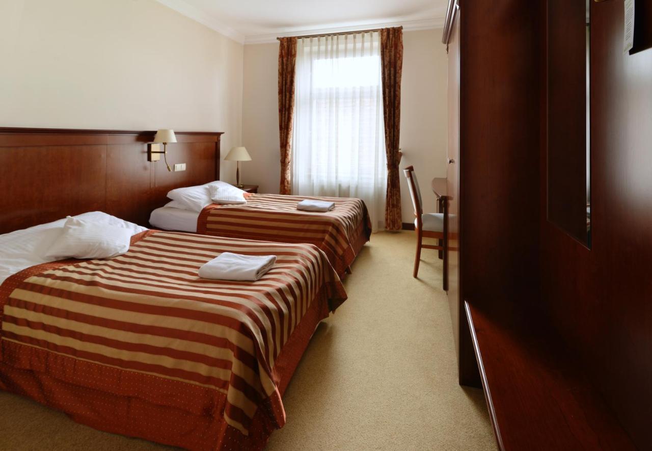 Hotel Ulubiony Kostrzyn Eksteriør bilde