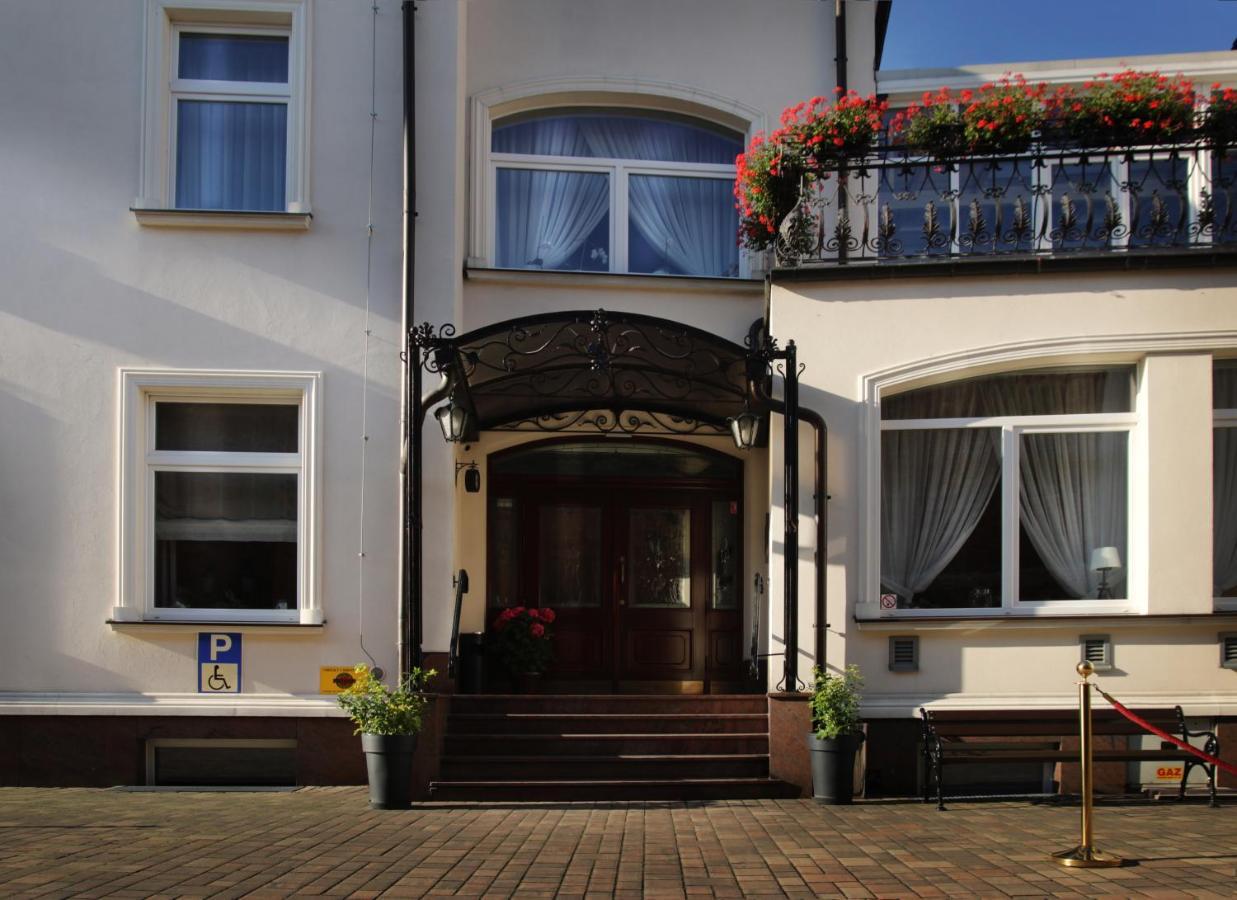 Hotel Ulubiony Kostrzyn Eksteriør bilde