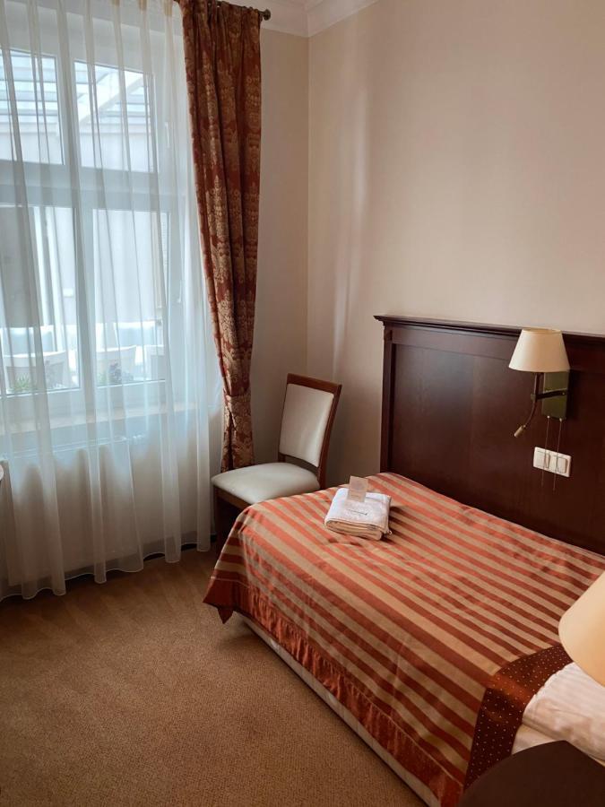 Hotel Ulubiony Kostrzyn Eksteriør bilde